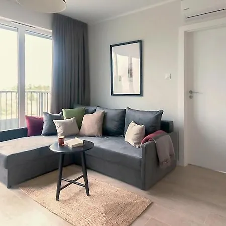 Cozy For 4 In West Pomeranian شقة *
