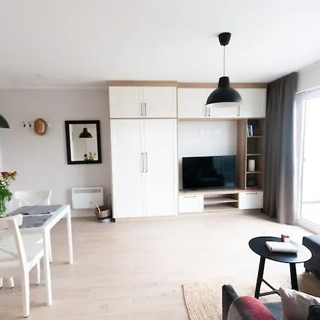 Cozy For 4 In West Pomeranian * Dziwnów